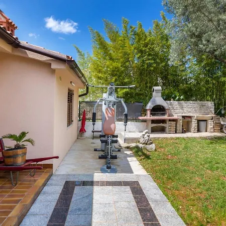 Ketty In With Playground, Sea View And Private Pool