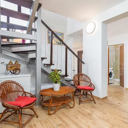 Ketty In With Playground, Sea View And Private Pool Villa *