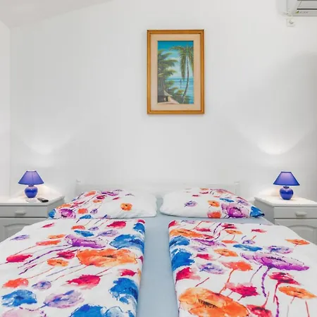 Ketty In With Playground, Sea View And Private Pool * פאז'אנה