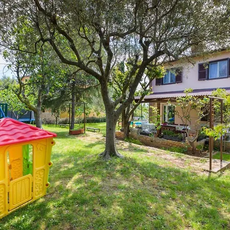 Ketty In With Playground, Sea View And Private Pool וילה *